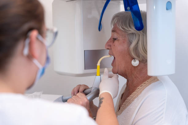 Best Weekend Emergency Dentist in Carbondale, PA